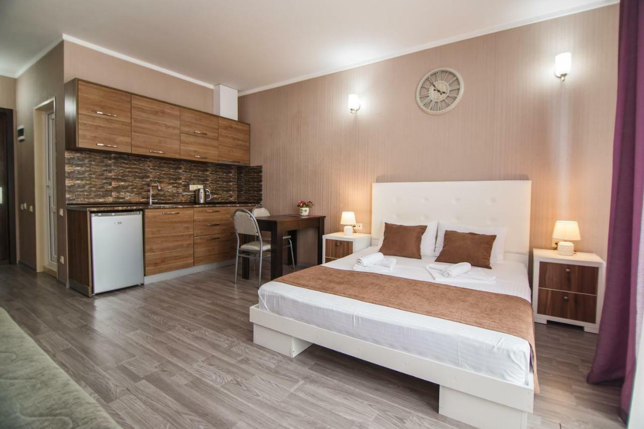 Sea Towers Lux 17-05 Апартаменты Батуми